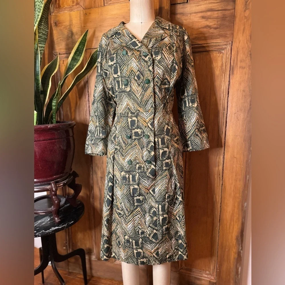 Vintage 1950s  Green safari long sleeve double breasted silk button midi dress - Picture 5 of 8